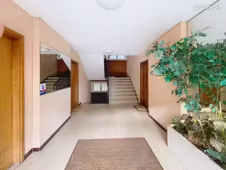 appartement 3 pièces 64 m²