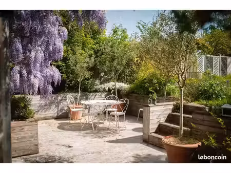 charmante maison de village avec jardin