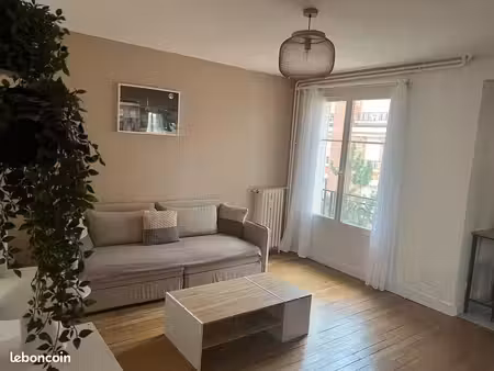 location meublée 2 pièces 42m2