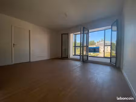 appartement 3 pièces 57 m²