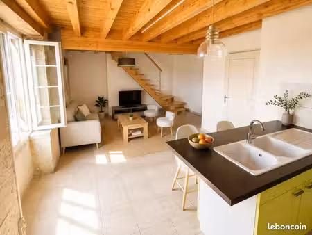 location appartement meublé - centre ville niort