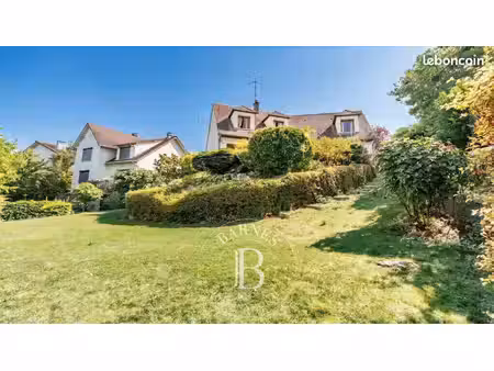maison 8 pièces 170 m²
