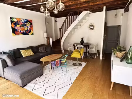 versailles saint-louis  duplex 4 pièces rénové  3 chambres  dernier étage