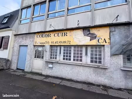 local commercial : entrepôt  bureau  boutique