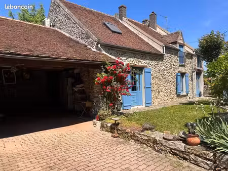 maison briarde avec piscine