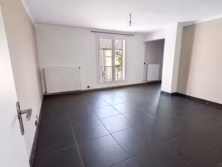 appartement 60m2 avec jardin privatif et cave
