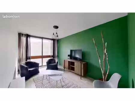 appartement 5 pièces 82 m²