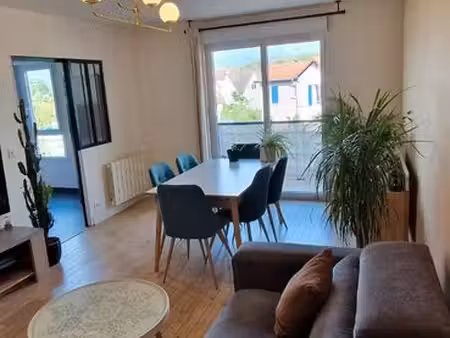 poissy – quartier noailles – 3 pièces meublé rénové avec balcon  parking et box – proche g