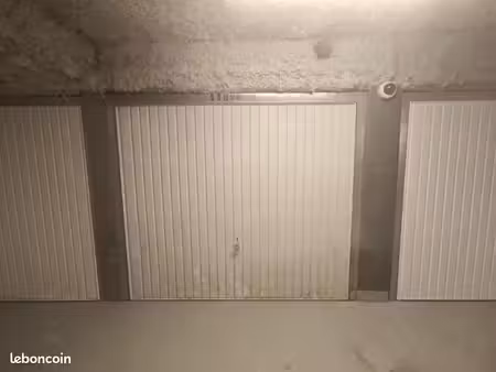 garage/box 12 m² vernouillet