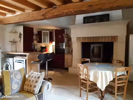 maison meublée atypique avec véranda et jardin – dissay 86130