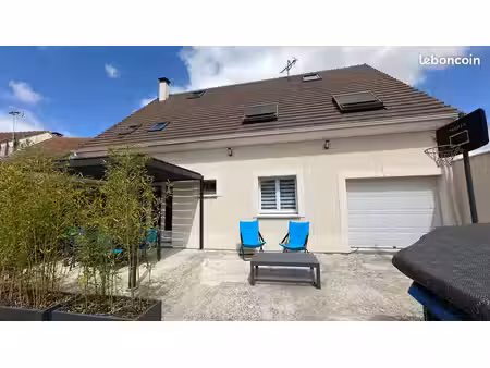 maison - 6 pièces - 153 m2