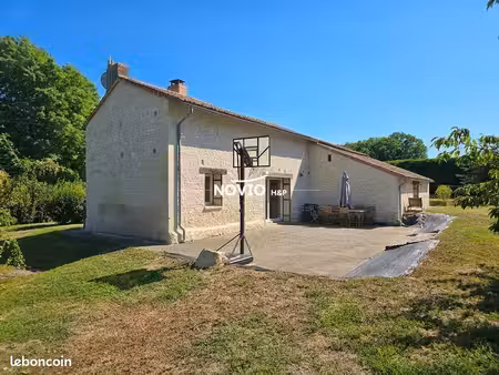 maison 7 pièces 189 m²