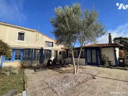 maison 5 pièces 80 m²