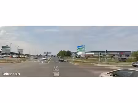 local commercial 500 m²