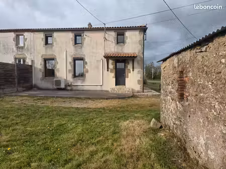 a vendre maison en campagne des herbiers