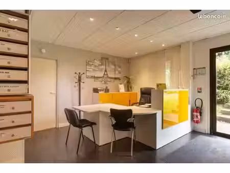 bureaux meublés  équipés en centre d'affaires