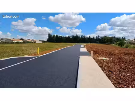 terrain de 525 m² à vouneuil-sous-biard