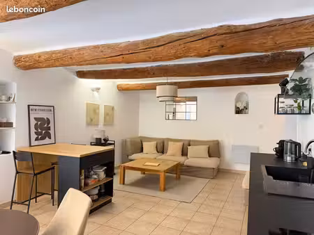 maison de village - 2 chambres - châteauneuf de gadagne
