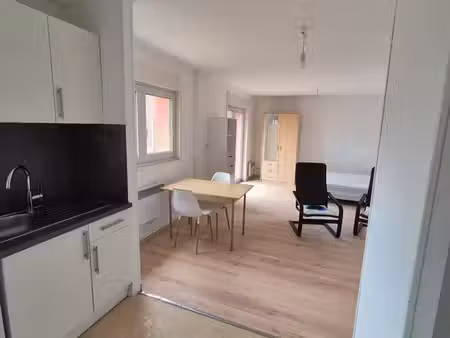 studio f1 bis meublé - amiens quartier saint leu