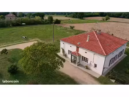maison de campagne authentique 150 m²| grand jardin 5200 m² |