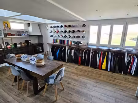 appartement 68 m² en duplex avec jardin et stationnement