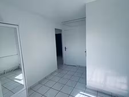 à louer – appartement f2 de 40 m² – gretz-armainvilliers - 650 /mois