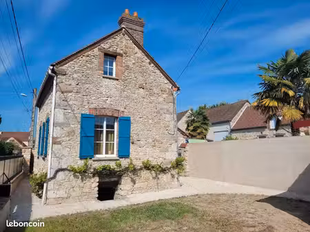 maison individuelle entièrement rénovée - 3 chambres avec jardin