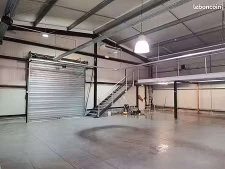 local commercial a louer