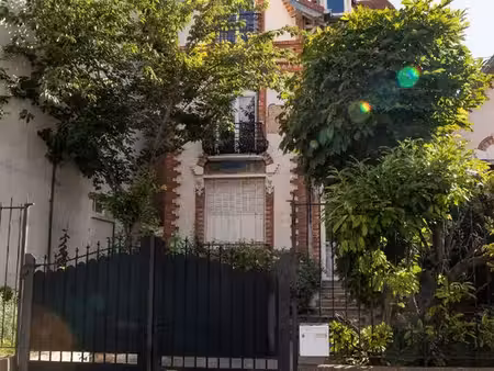 maison 7 pièces 210 m²
