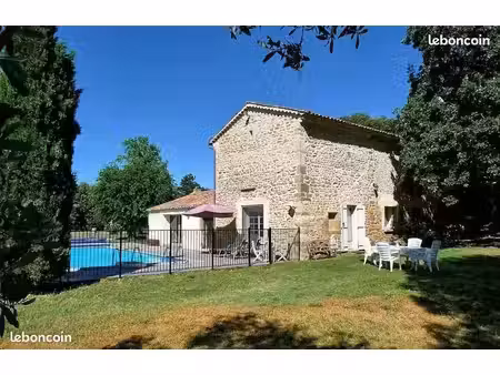 location appartement 3 pièces dans ferme