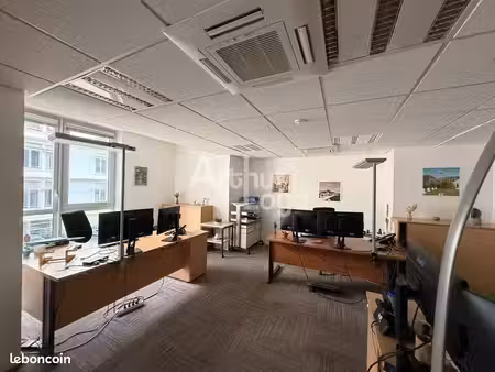 bureaux 223 m² poitiers