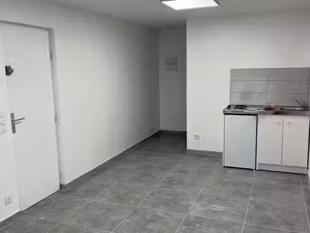 apt studio rdc centre ville