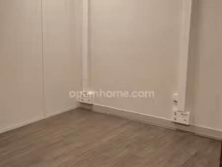 bureau 10 m²