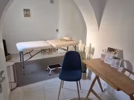 cabinet dans une maison paramédicale / bien être