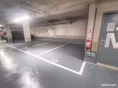 parking à louer à moins de 2 min de la gare de sannois dans une résidence sécurisée