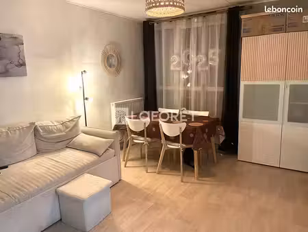 appartement 3 pièces 57 m²