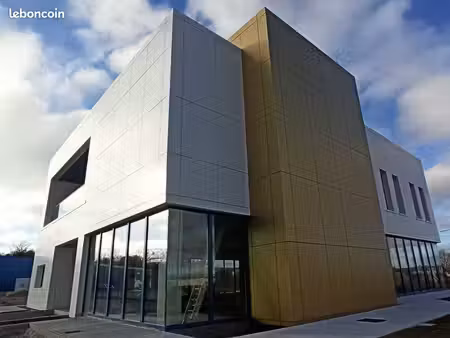 bureaux 600 m² limoges