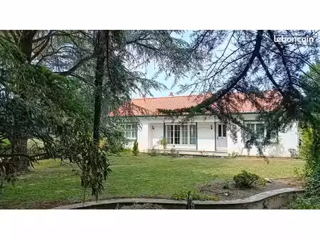 maison a vendre de 120m2 avec dependence de 100m2