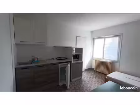 étudiant studio