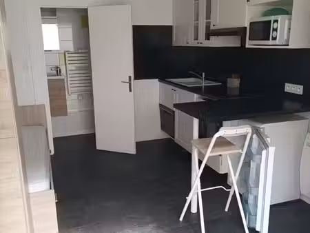 location studio a l'année meublé