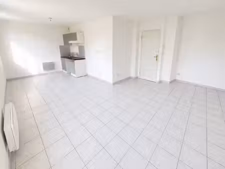 appartement t2 avec cave et parking
