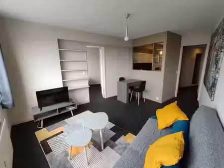 location meublée appartement 1 pièce 41.3 m² à rennes (35000)  815 €