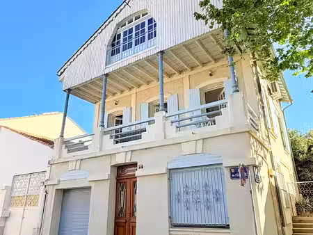 maison de maître art nouveau au grau-du-roi i rive droite  175 m²  cour intime & loggia d’