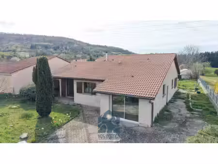 maison individuelle 5 pièces avec carport et jardin
