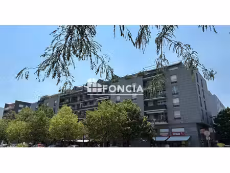grenoble vigny-musset : appartement t3 de 62 m² avec terrasse et garage