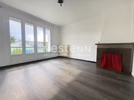 nestenn igny - appartement avec balcon   2 chambres  box et parking  proche plateau de sac