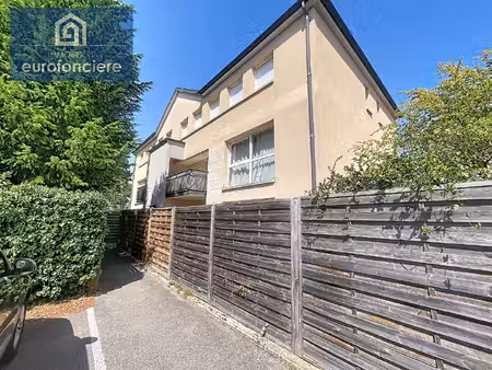 sur la commune prisée de ste savine