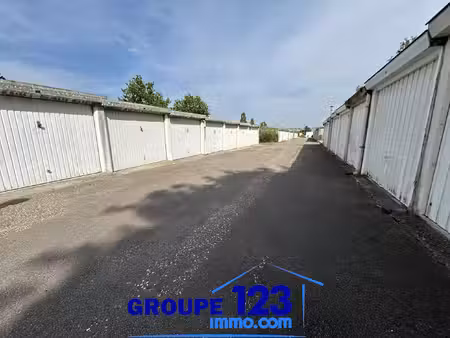 garage fermé 14m2