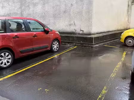 location garage à rouen (76000)