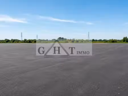 900 m² terrain à louer à lagny sur marne